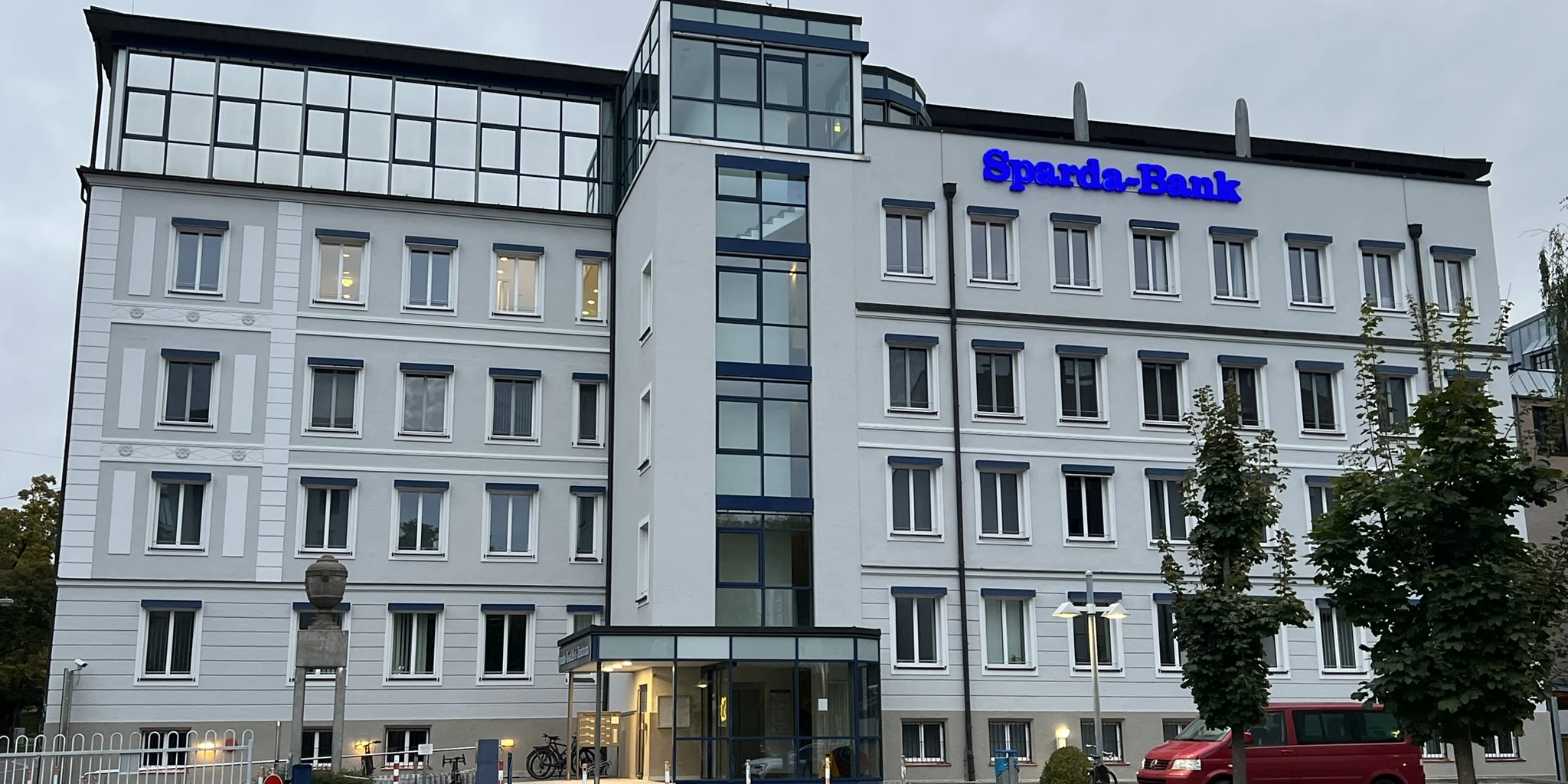 Außenansicht der Praxisklinik Augsburg