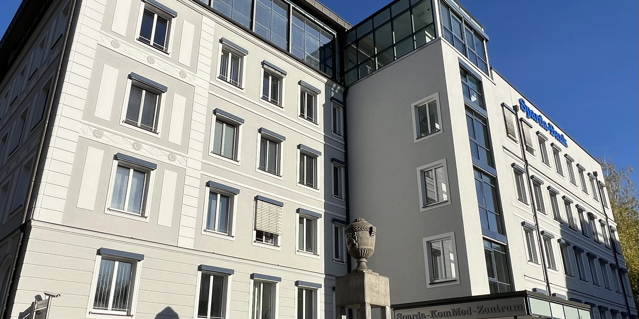 Außenansicht der Praxisklinik Augsburg